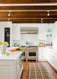 Red Hot Farmhouse Style Kitchen Concepts